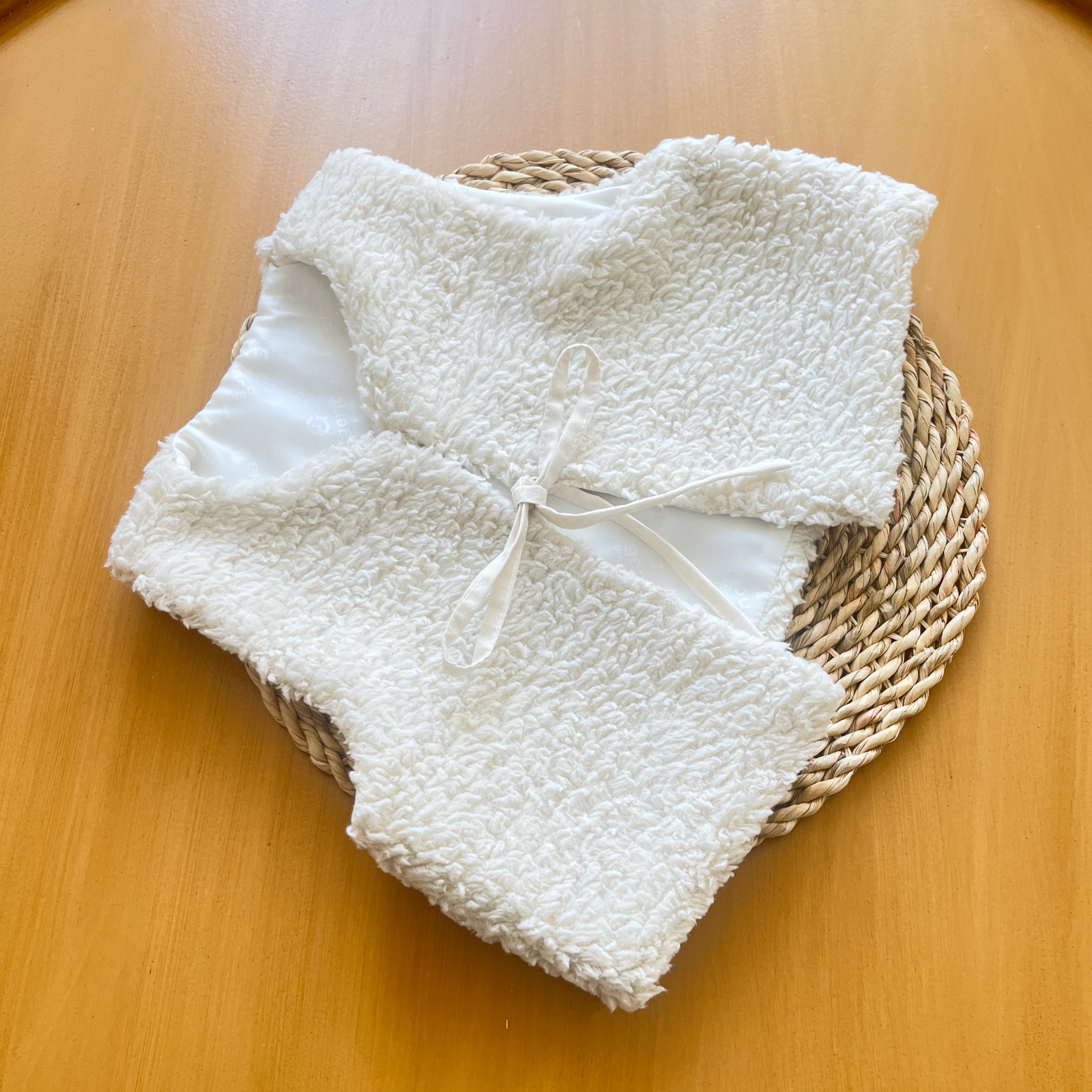 جلیقه تدی فانتزی دخترانه آستردار | سایز 6-5 سال