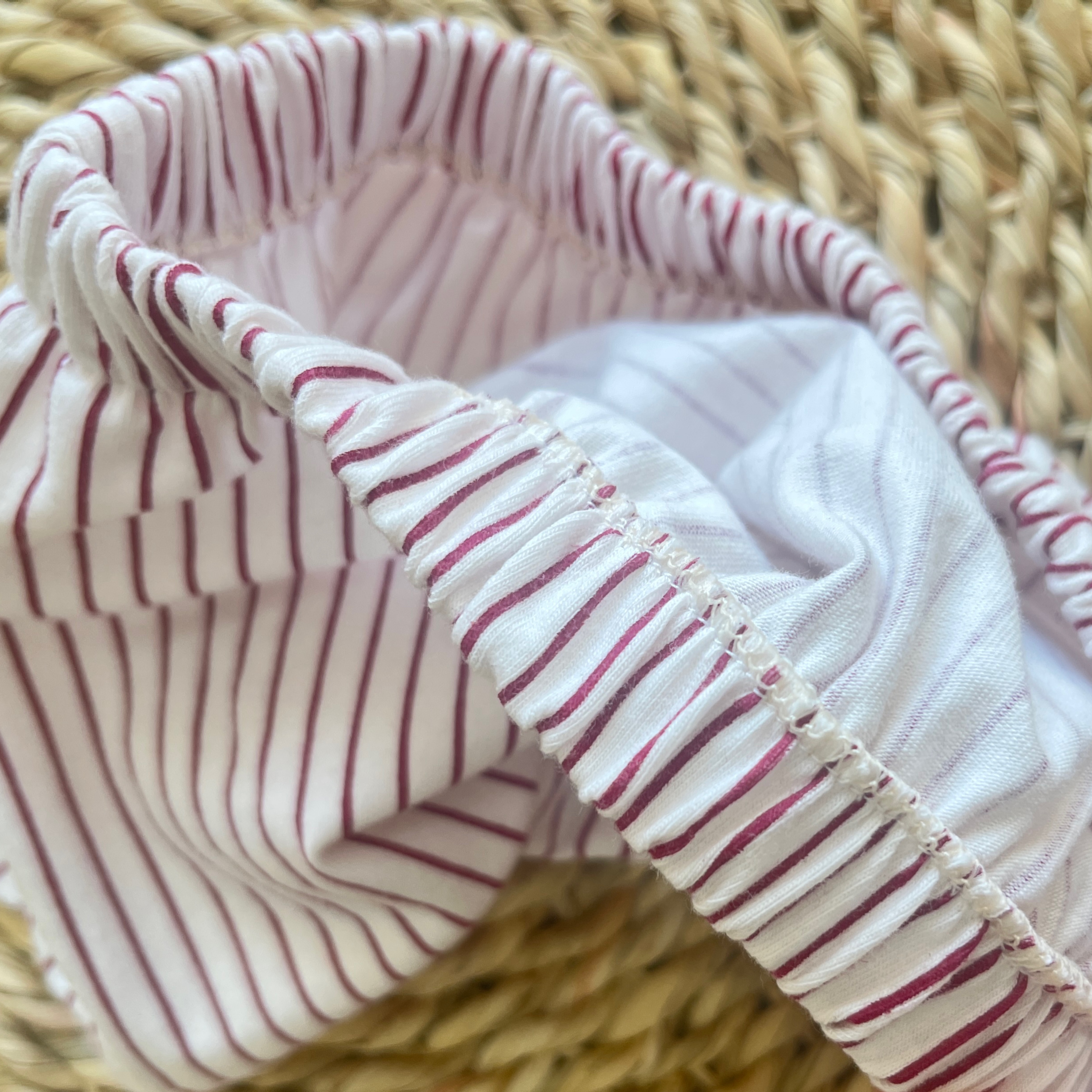 جزئیات دوخت کش شورت دخترانه