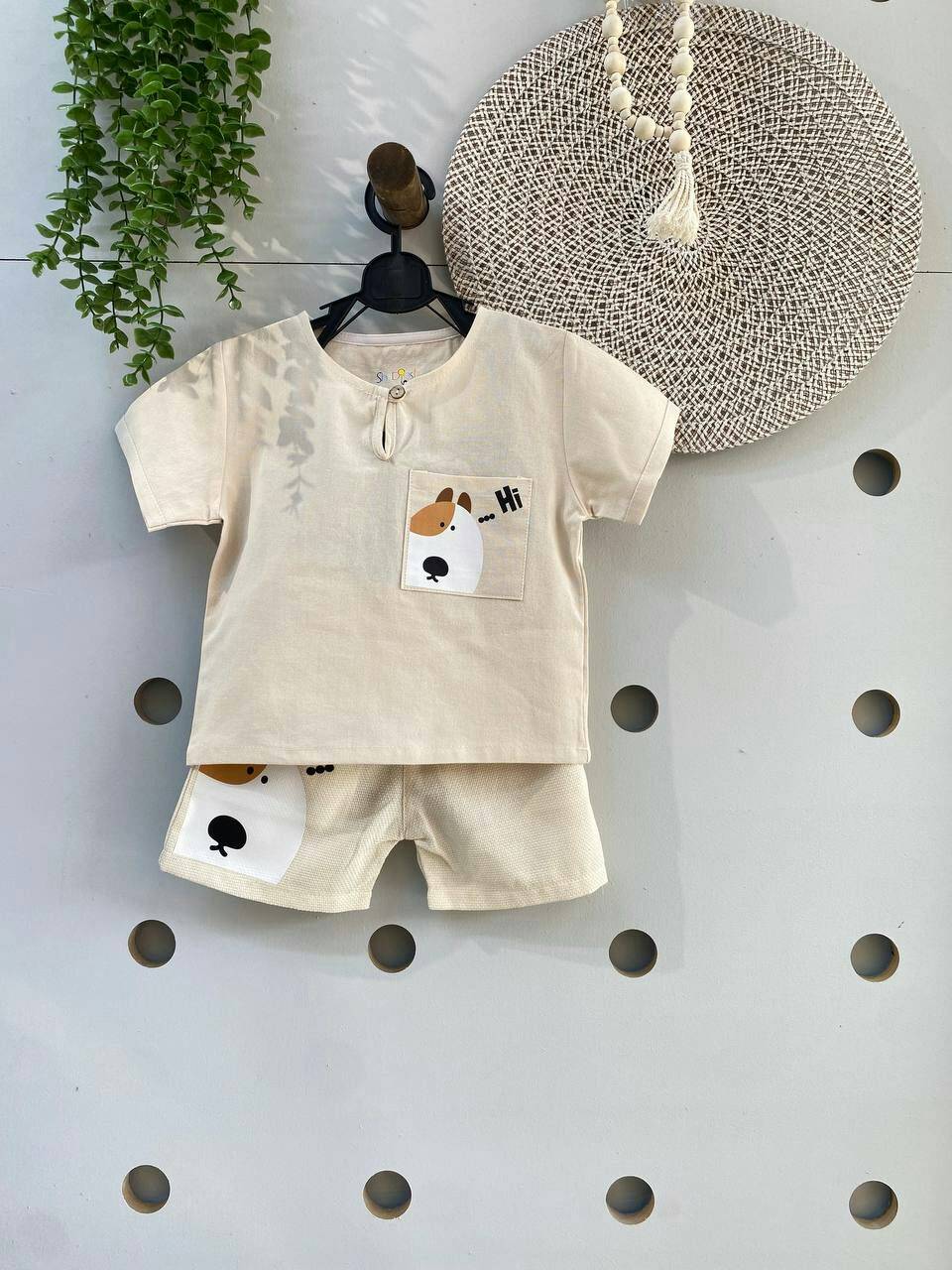 ست تیشرت و شلوارک پسرانه طرح hi | سایز 1 تا 4 سال