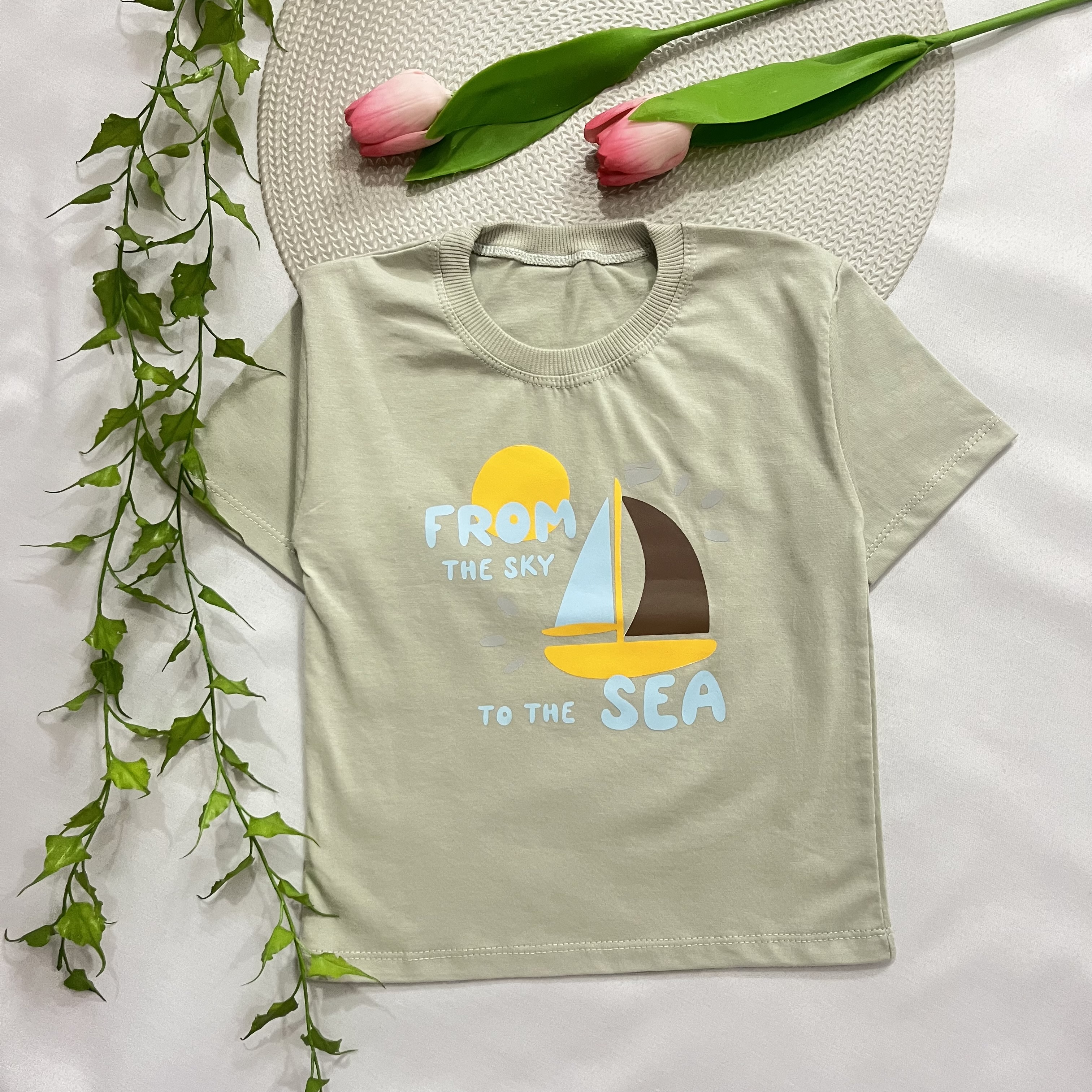 تیشرت تک دخترانه جنس نخ پنبه طرح قایق / سایز 40 تا 55